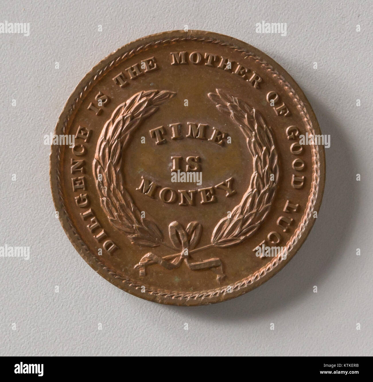 Ce portrait de Benjamin Franklin, qui fait partie de la collection MET, représente l'un des pères fondateurs de l'Amérique. Franklin était une figure clé de la Révolution américaine, connu pour ses contributions en tant qu'homme d'État, inventeur et diplomate. Banque D'Images