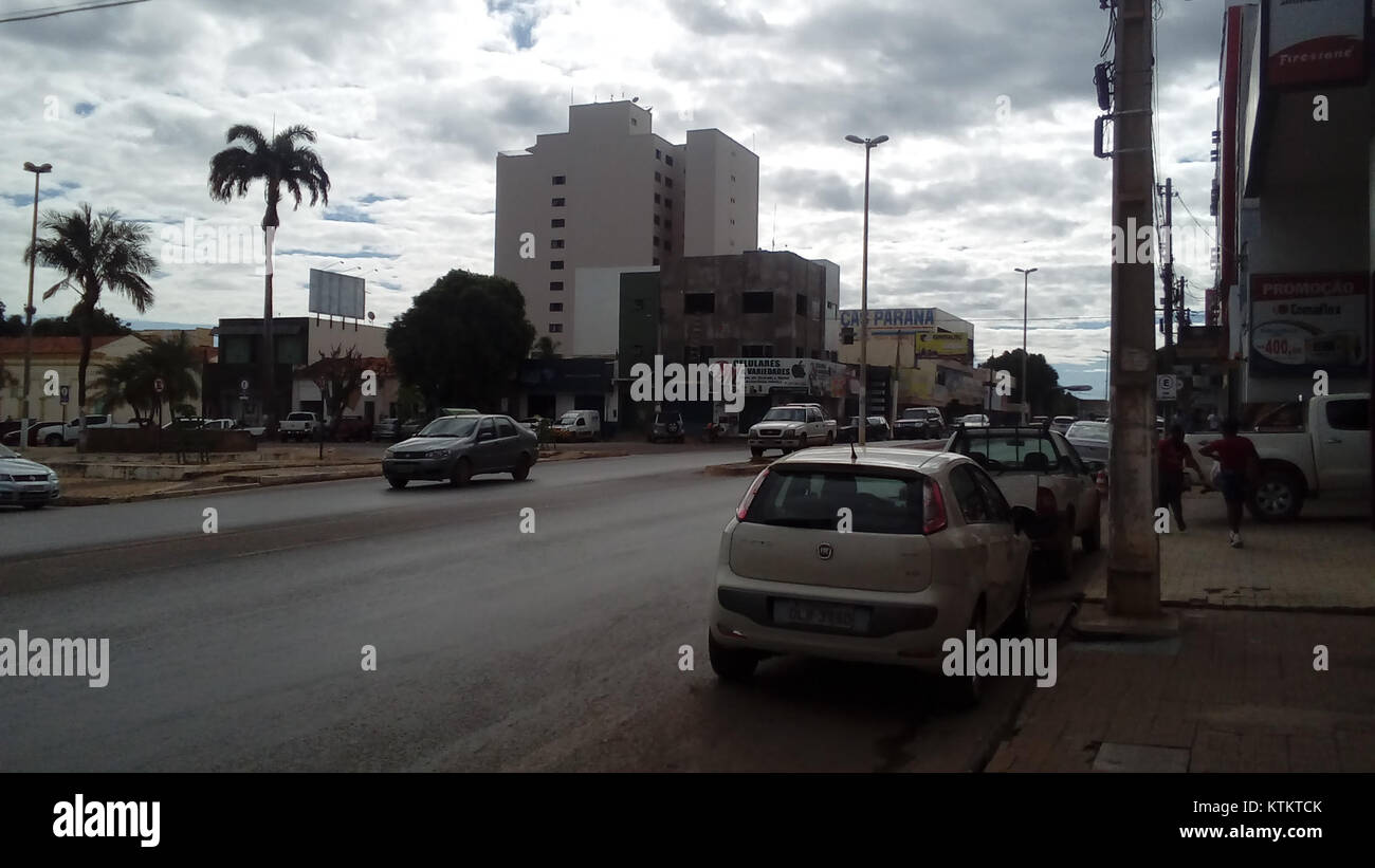 Avenida Benedita Silveira est une route située au Brésil, nommée en l'honneur d'une figure locale éminente. L'avenue est une partie importante du réseau de transport local dans sa région. Banque D'Images