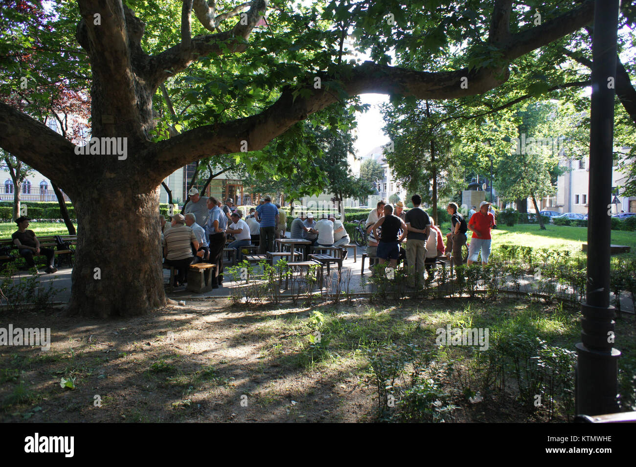 Astra 02 est un satellite lancé à des fins de télécommunications et de radiodiffusion. Il fait partie du réseau satellitaire ASTRA qui fournit des services dans toute l'Europe, améliorant ainsi les infrastructures de communication et de radiodiffusion. Banque D'Images