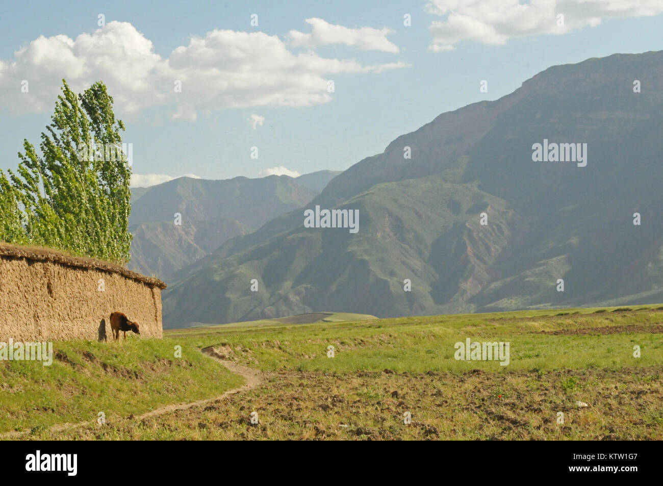 Le point de vue près du village de Khwahan, la province du Badakhshan, en Afghanistan, le 3 juin 2012. 37e (IBCT photo par le Sgt. Kimberly Agneau) (Sortie) Banque D'Images