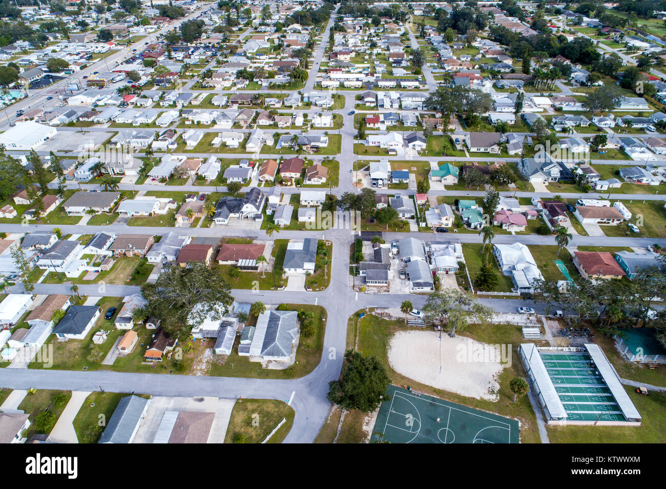 Floride,FL Sud,Sarasota,Pinecraft Pine Craft,Amish Mennonite maisons maisons résidences, vue aérienne de l'oeil d'oiseau au-dessus, Voyage de visiteurs Banque D'Images