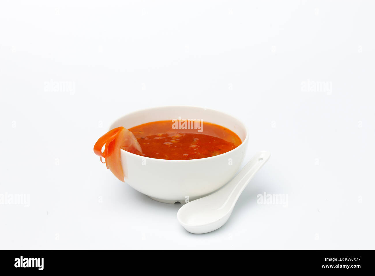 Soupe crème de tomate rouge. Banque D'Images