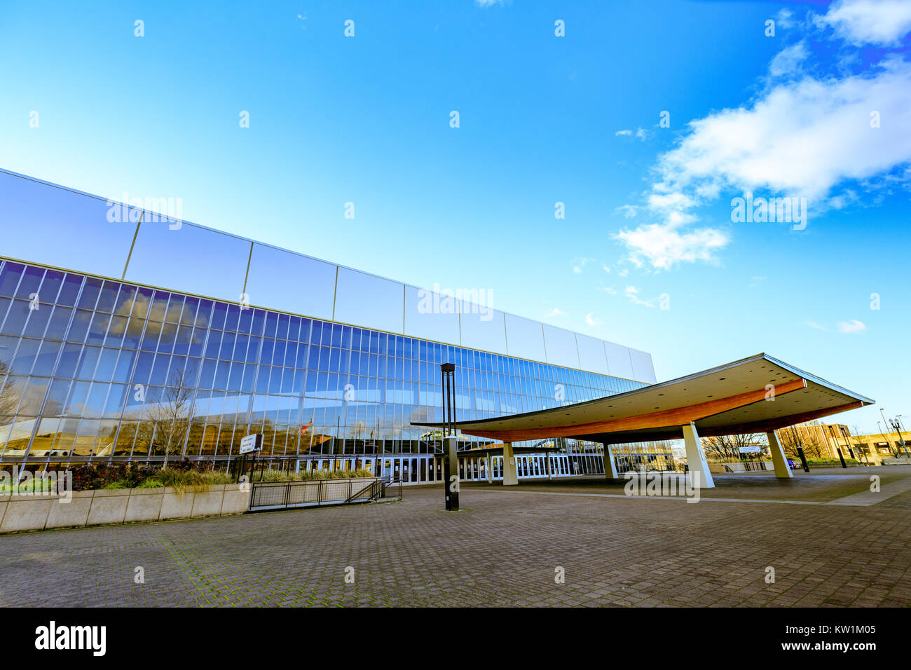 Portland, États-Unis - Dec 21, 2017 : Le Veterans Memorial Coliseum, qui est un 12 888 places situé sur la patinoire campus Quartier des Roses Banque D'Images