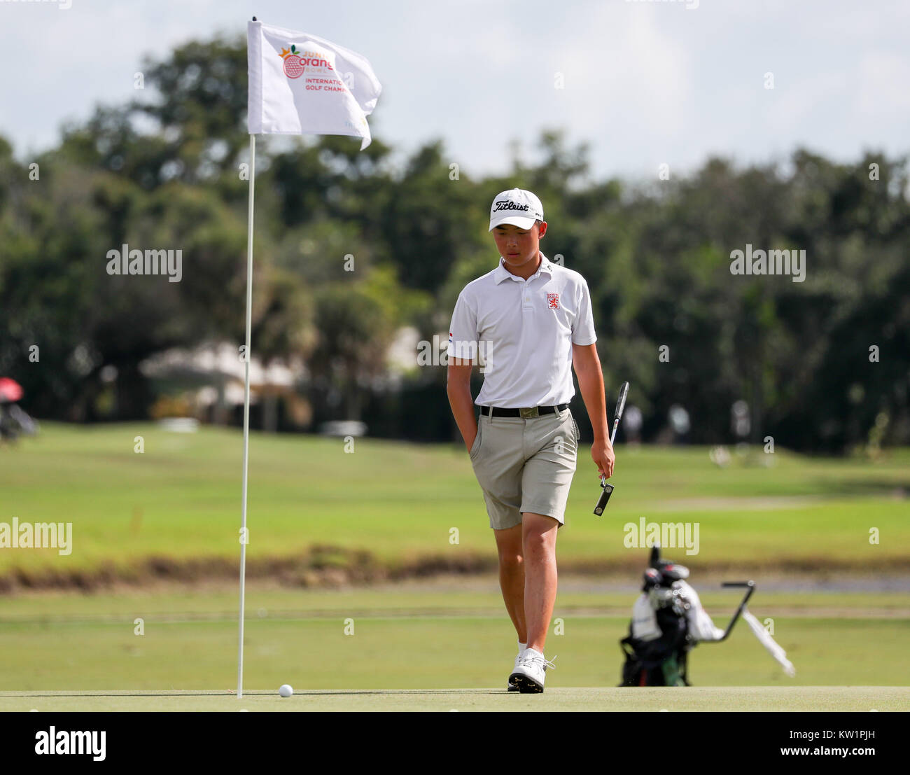 Coral Gables, en Floride, aux Etats-Unis. 28 Dec, 2017. Jerry Ji (Pays-Bas) se prépare à jouer à la 54ème International Junior Orange Bowl Golf Championship au Biltmore à Coral Gables, en Floride. Mario Houben/CSM/Alamy Live News Banque D'Images