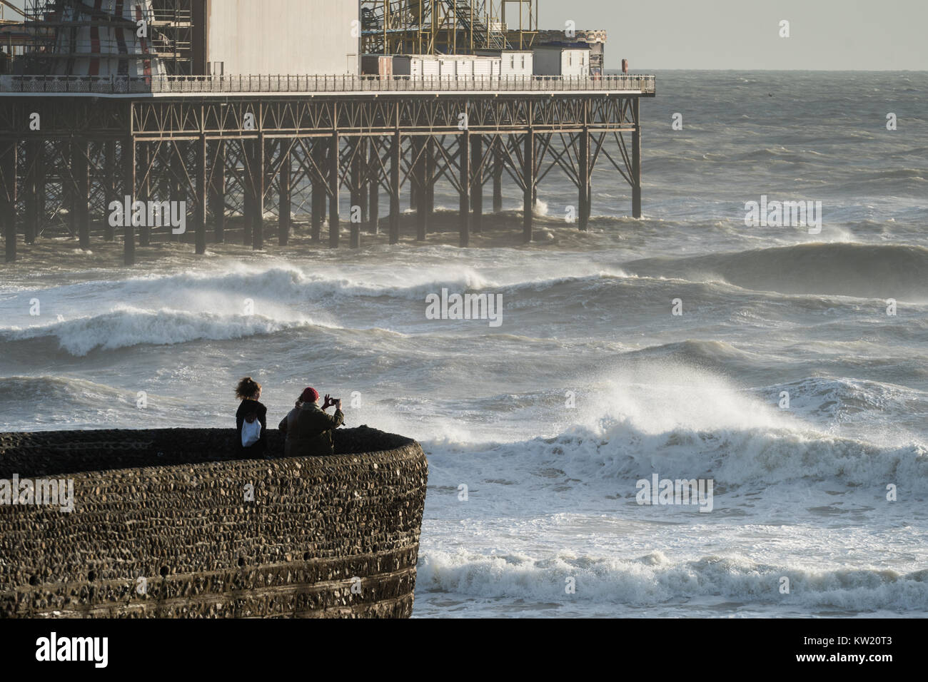 Brighton, UK. 29 Décembre, 2017. Un avis de tempête sur la plage de Brighton. Date de la photo : Vendredi, Décembre 29, 2017. Photo : Roger Garfield/Alamy Live News Banque D'Images