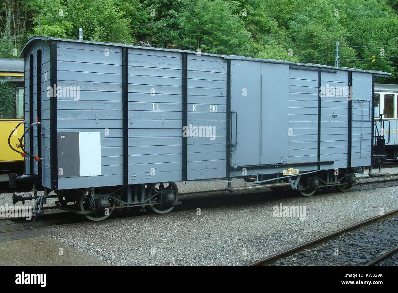 Une image représentant les tramways Blonay-Chamby Lausannois 510 01, qui font partie du système de tramway historique en Suisse. Ce système est connu pour ses trains d'époque et ses itinéraires pittoresques dans la région de Lausanne. Banque D'Images