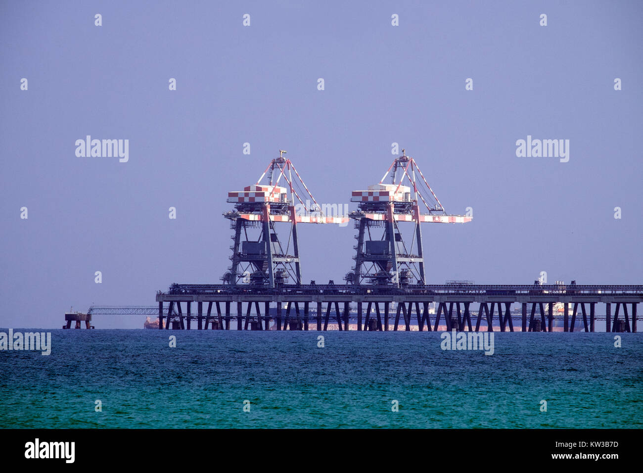 Amarrage du charbon de la centrale électrique d'Ashkelon (Israël) Banque D'Images