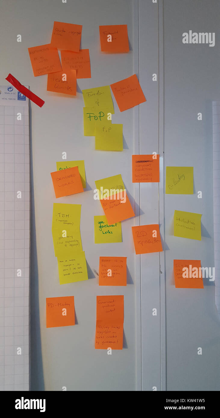 Le Big Fat Brussels Meeting, 2015, qui s’est tenu le premier jour, était une conférence internationale axée sur des sujets politiques, économiques et environnementaux, mettant en vedette les discussions entre les dirigeants mondiaux. Banque D'Images