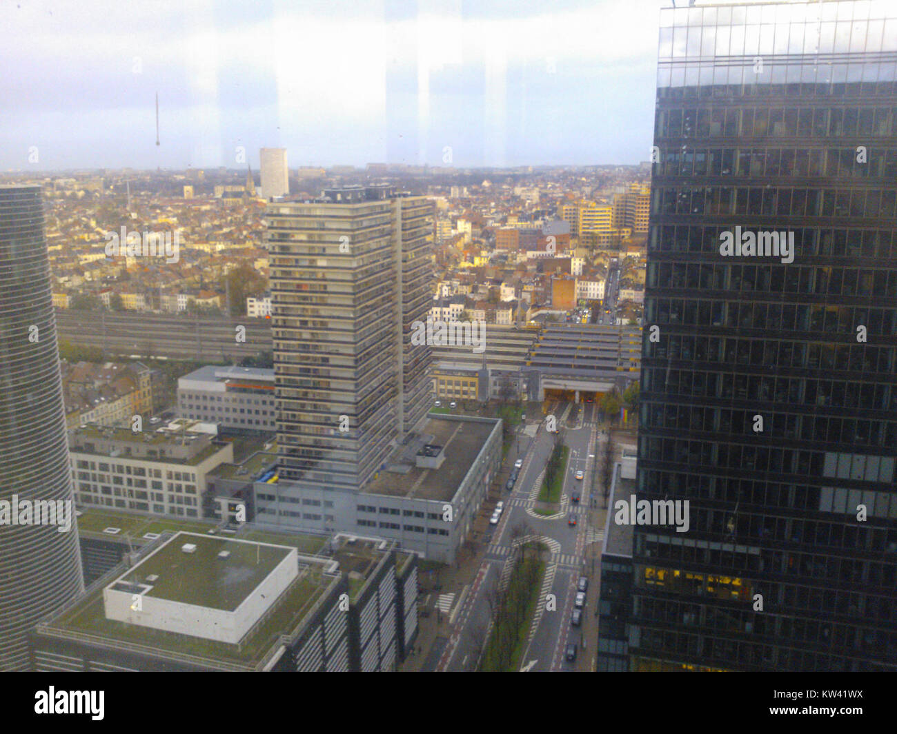 Photographie ou description d'une réunion tenue à Bruxelles en 2015, faisant probablement référence à un sommet politique ou économique important dans la ville, en mettant l'accent sur ses discussions percutantes et ses implications mondiales. Banque D'Images