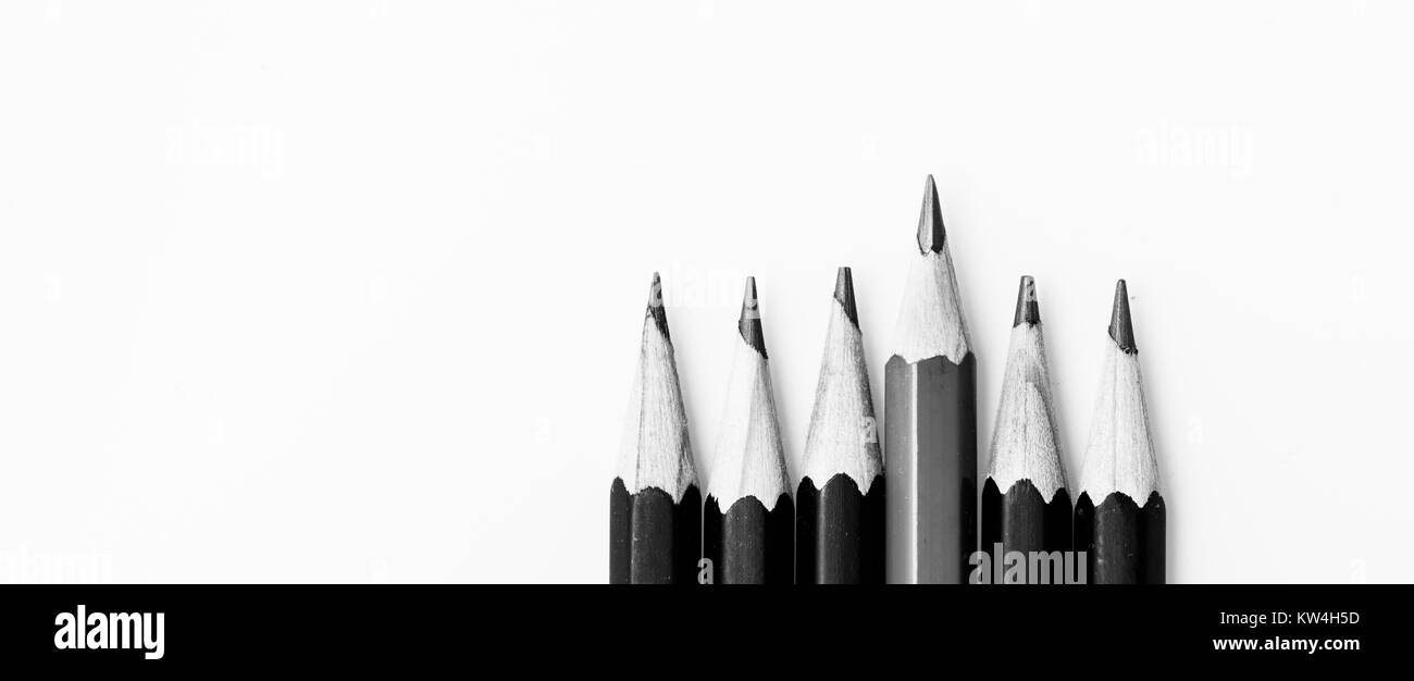 Encadrement Crayons Page De Garde Noir Et Blanc Dessin aux crayons de couleur Banque d'images noir et blanc - Alamy