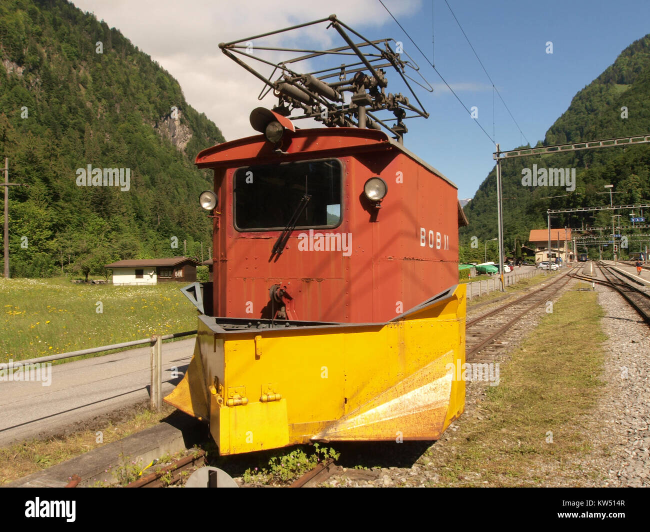 Le BOB X1 est un modèle de véhicule connu pour son design innovant et sa technologie de pointe. Il est utilisé dans diverses industries pour des applications spécifiques qui exigent efficacité et performance. Banque D'Images
