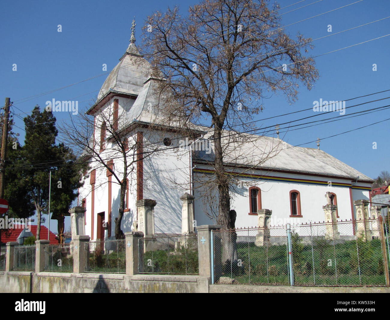 Cette photographie capture les ruines romaines de Turda, en Roumanie, mettant en valeur les vestiges de l'architecture ancienne et l'importance historique de la région. Banque D'Images