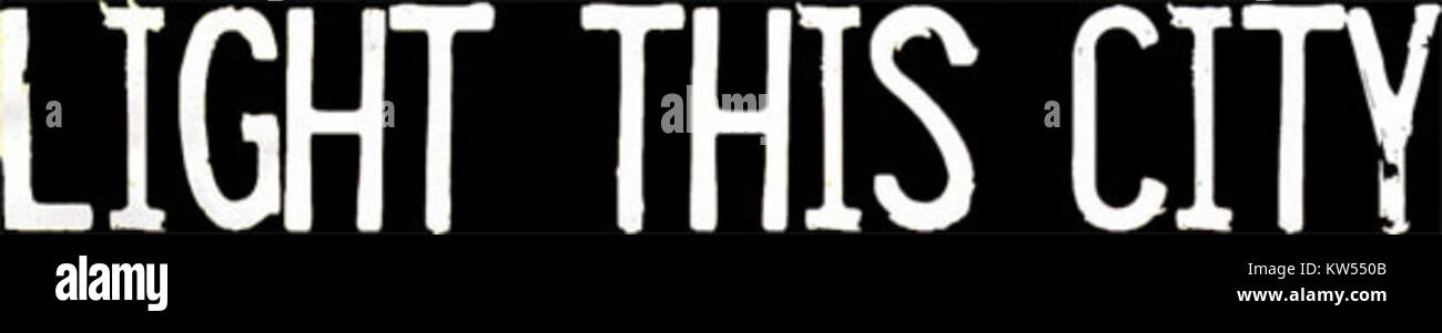 Le logo « Light This City » représente un groupe de musique connu pour son son heavy metal, capturant l'identité visuelle et l'esthétique artistique du bandâ€™s. Banque D'Images