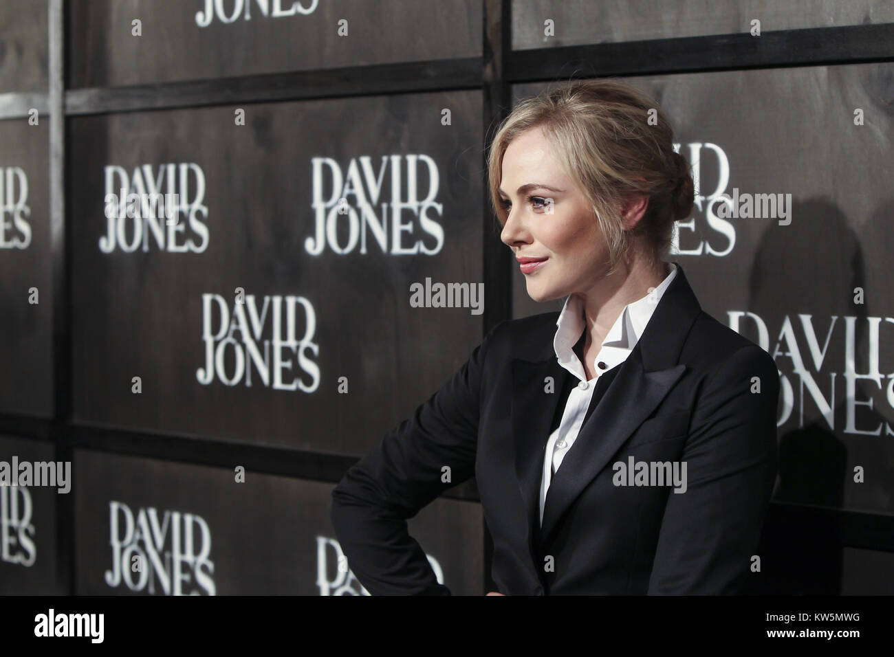 SYDNEY, AUSTRALIE - 29 janvier : Jessica Marais arrive à la David Jones a/W 2014 Lancement de la collecte à la David Jones Elizabeth Street Store le 29 janvier 2014 à Sydney, Australie People : Jessica Marais Banque D'Images