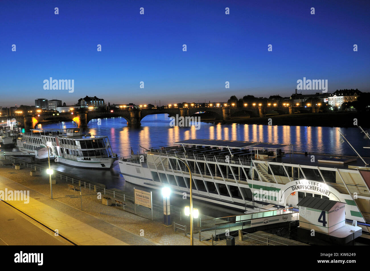 Dresden Terrassenufer Dresde, rive terrasse Banque D'Images