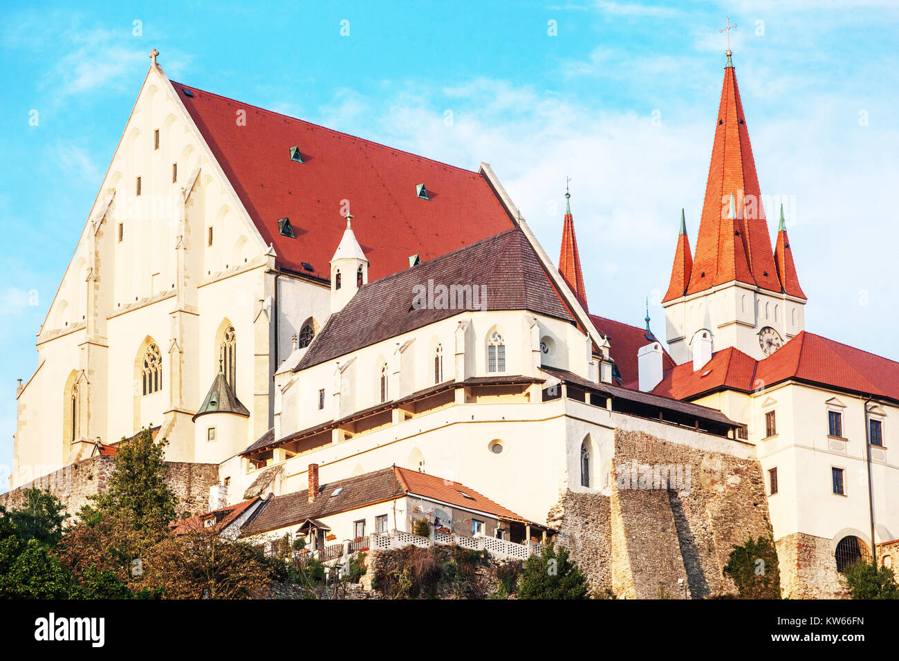 Znojmo en République tchèque, l'église Saint-Nicolas Banque D'Images