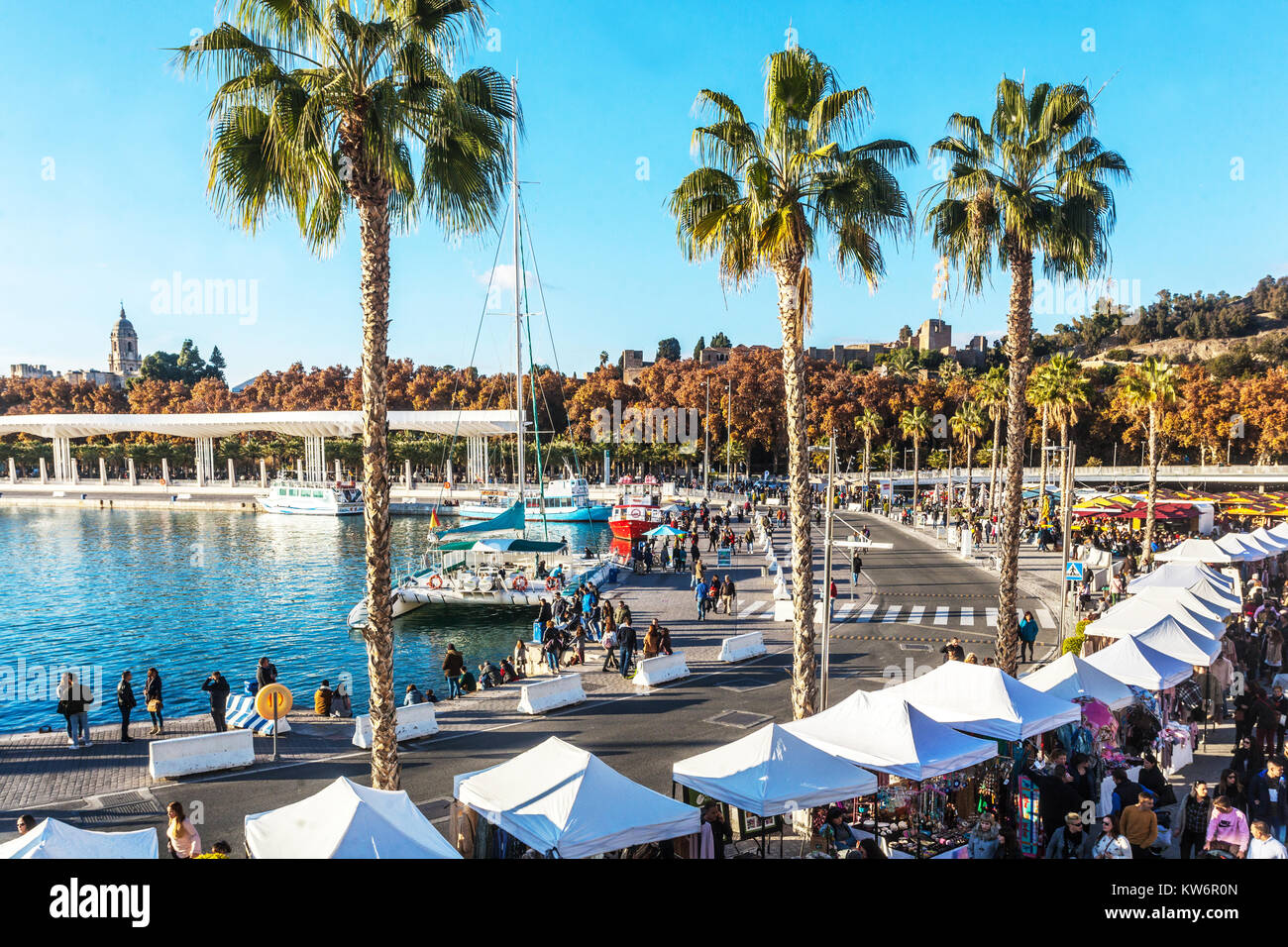 Paseo del muelle Uno, port moderne, Malaga, Espagne Banque D'Images