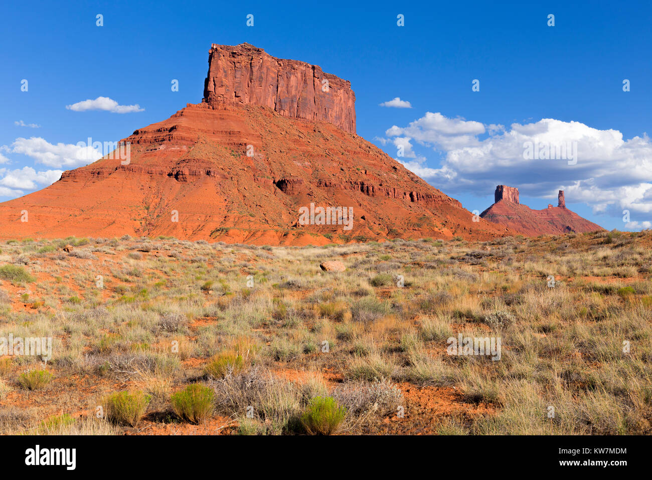 Les falaises rouges dans la vallée de Château d'Utah, USA Banque D'Images