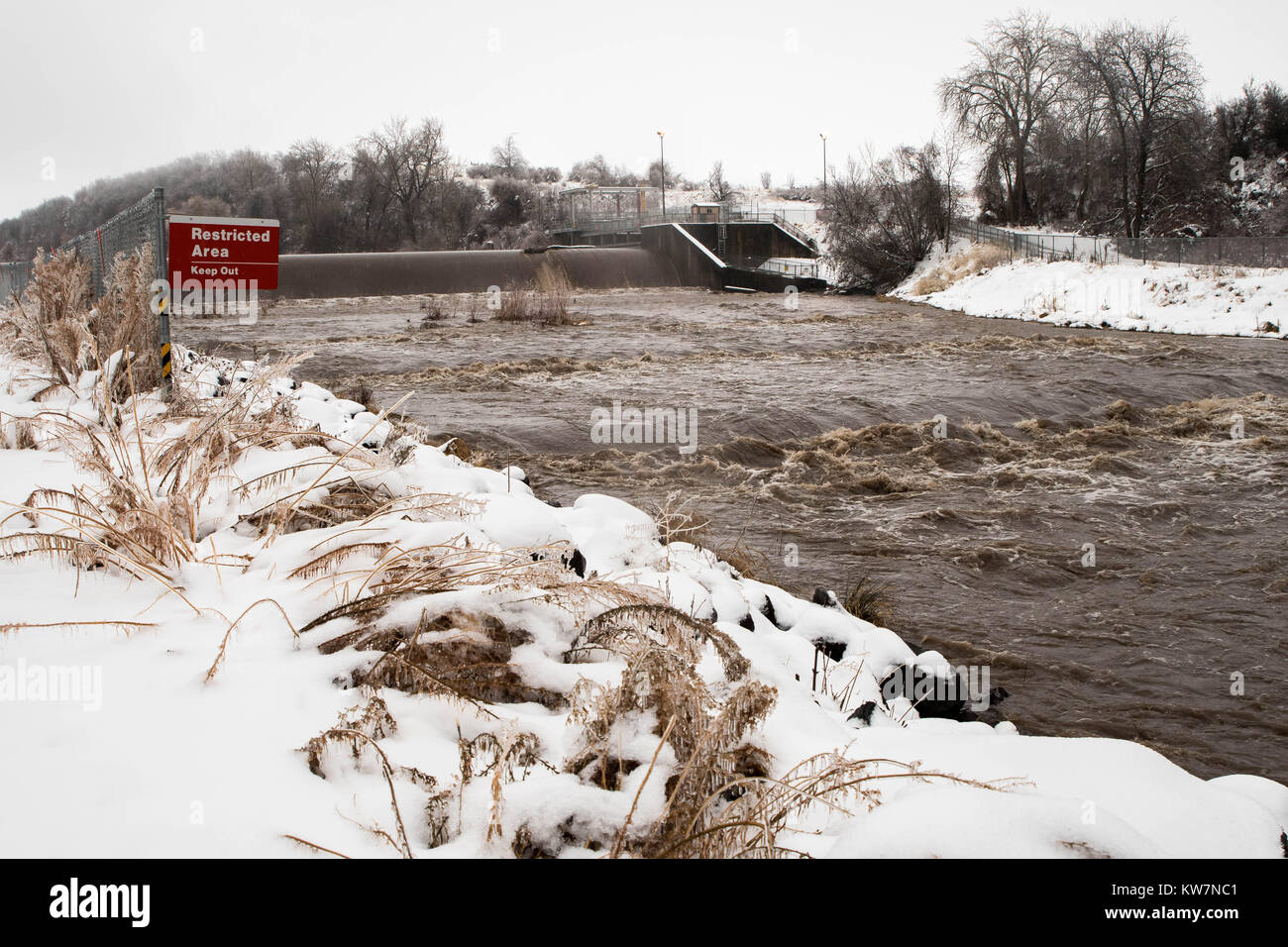 Le National Weather Service (NWS) River Centre de prévision (RFC) prévoit une banque ou plus de trésorerie pour l'Walla Walla, près de Touchet un Banque D'Images
