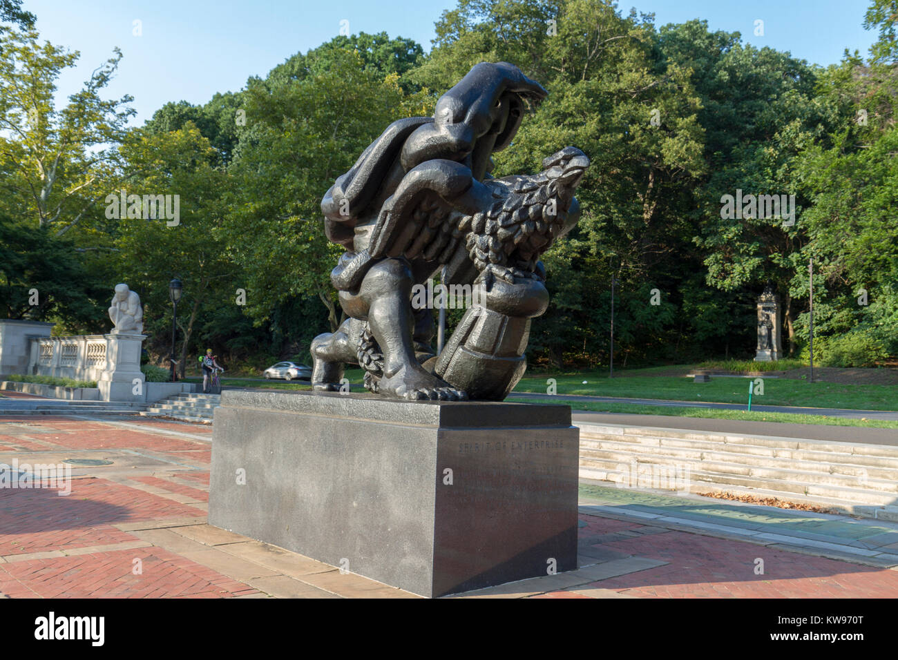 "L'esprit d'entreprise" par Jacques Lipchitz (1960) partie de l'Ellen Samuel Phillips Memorial, Philadelphia, Pennsylvania, United States. Banque D'Images