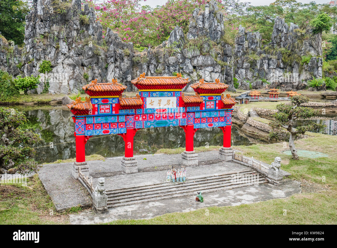 Monument Chinois version miniature de 7 étoiles crags Banque D'Images