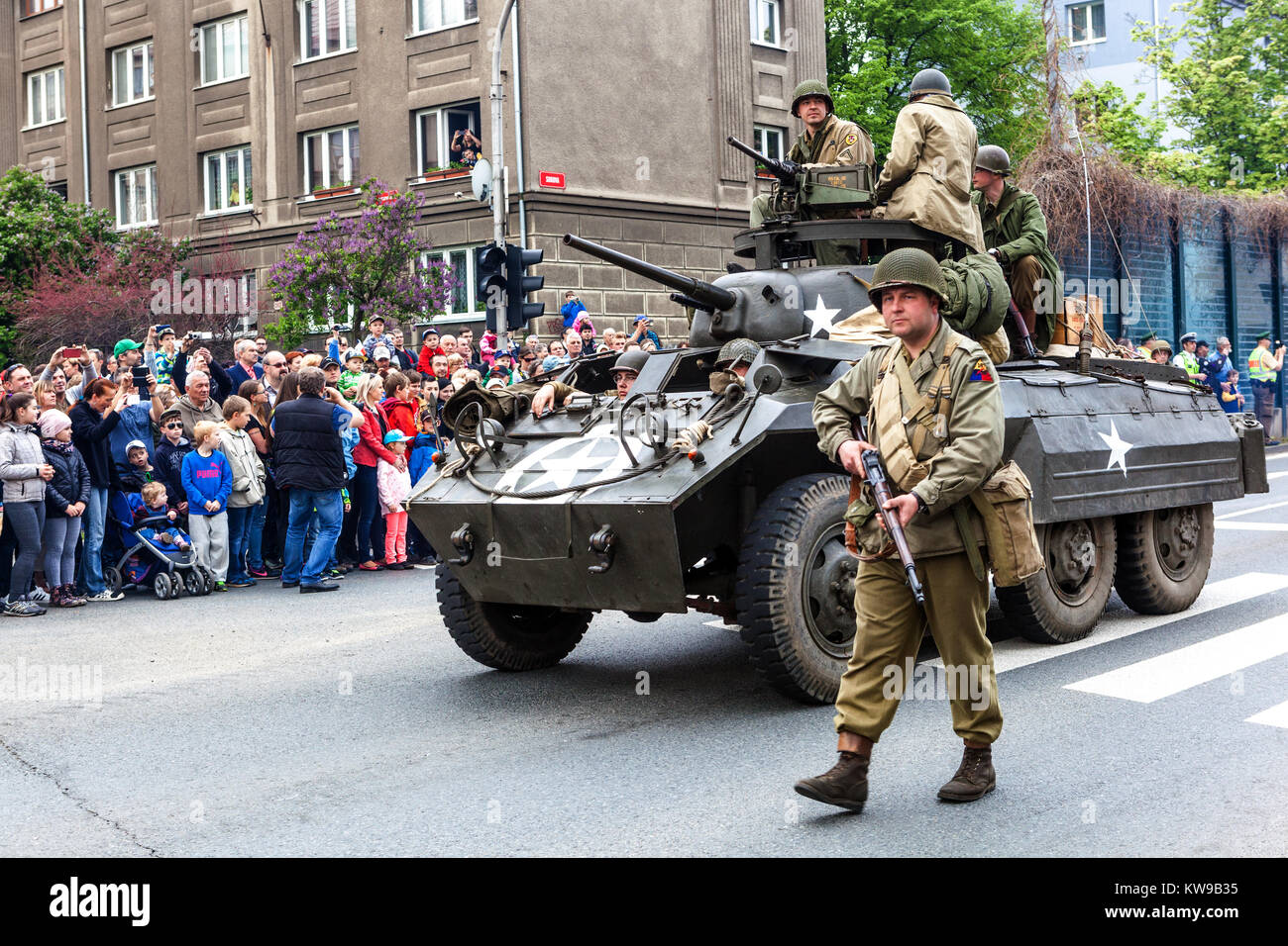 Ford M8 Greyhound, convoi de la liberté, célébration de la libération, Plzen, reconstitution de la seconde guerre mondiale de la République tchèque de Pilsen Banque D'Images
