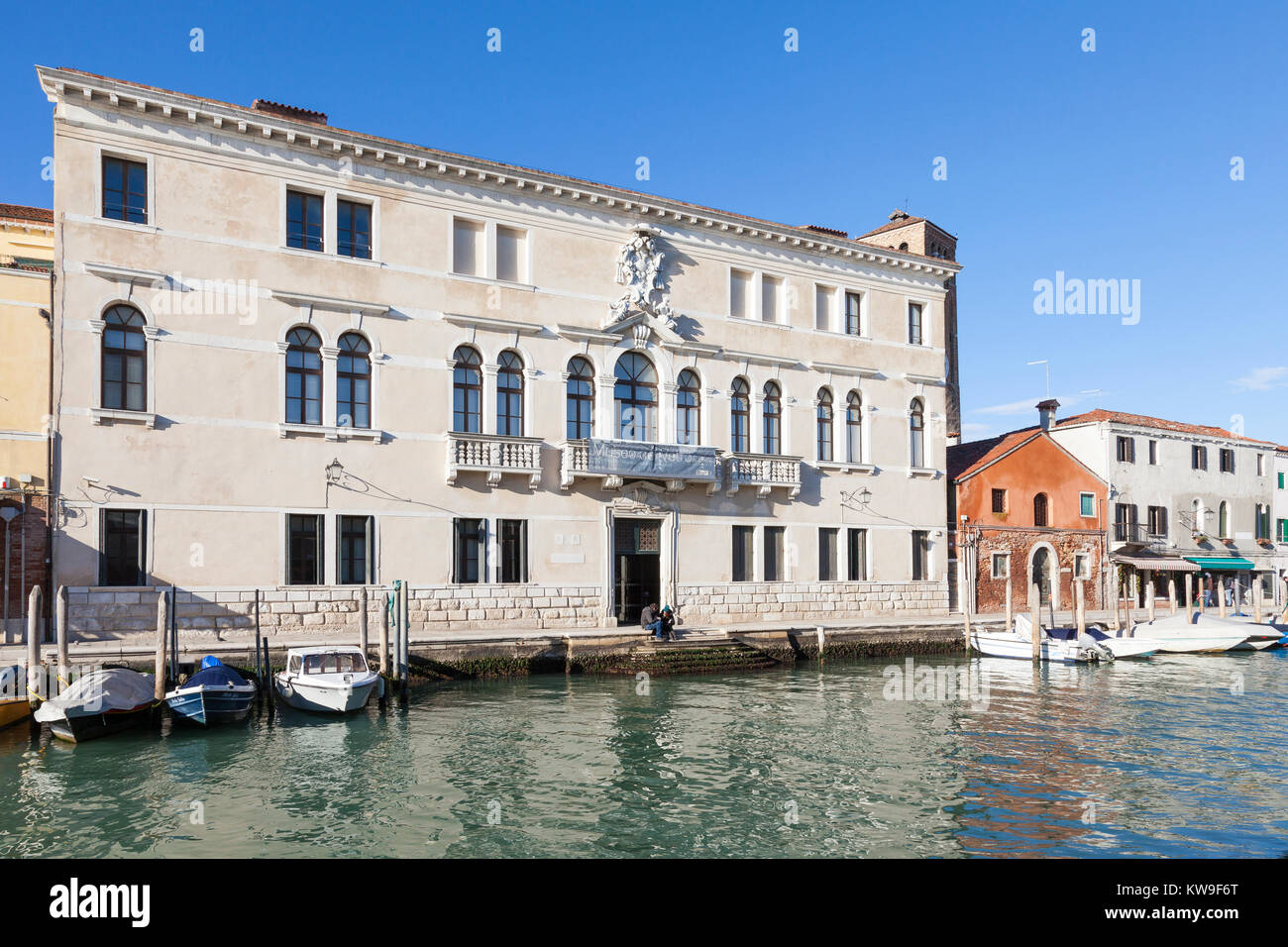 Vue extérieure du Musée du verre de Murano, Museo del Vetro, l'île de Murano, Venise, Vénétie, Italie Banque D'Images