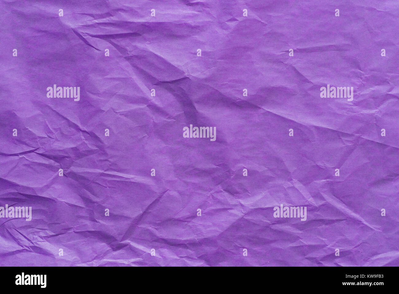 Couleur violet tissu texture fond papier froissé Banque D'Images