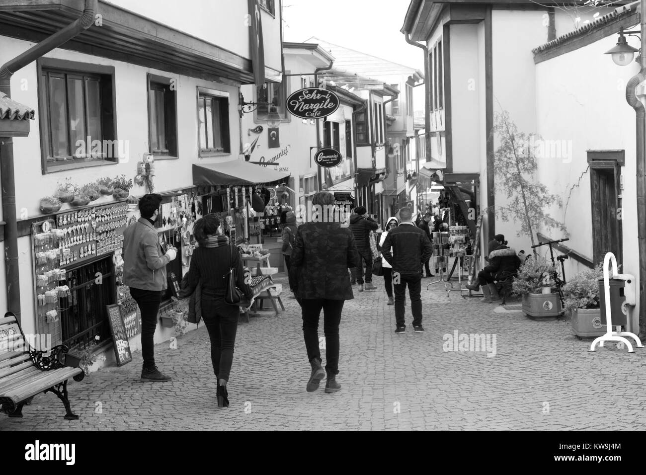 Novembre 2017 - Groupe de touristes se promenant dans la vieille ville d'Eskisehir, en Turquie. Banque D'Images