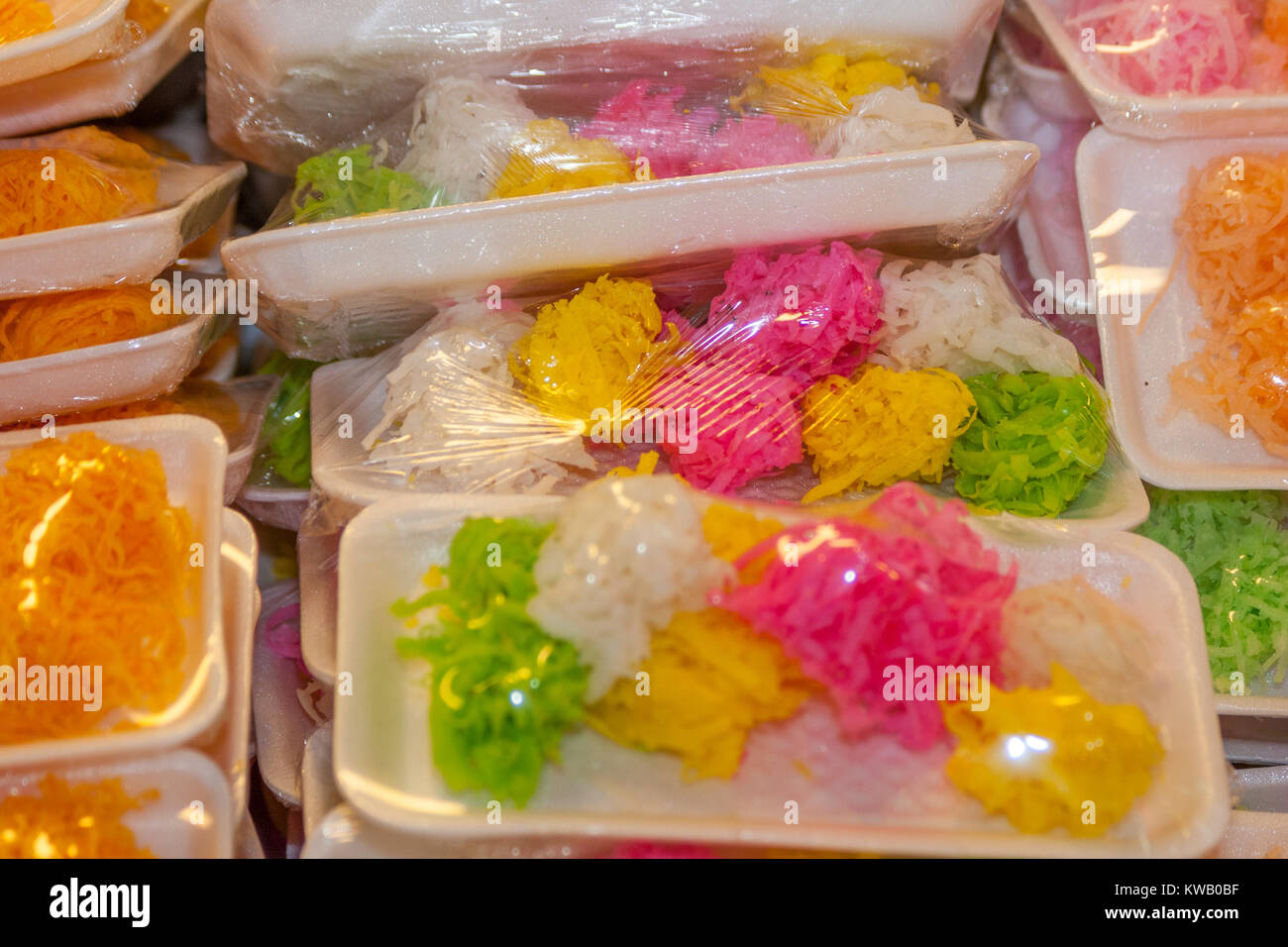 Desserts thaïlandais sur un street food, Bangkok, Thaïlande Banque D'Images