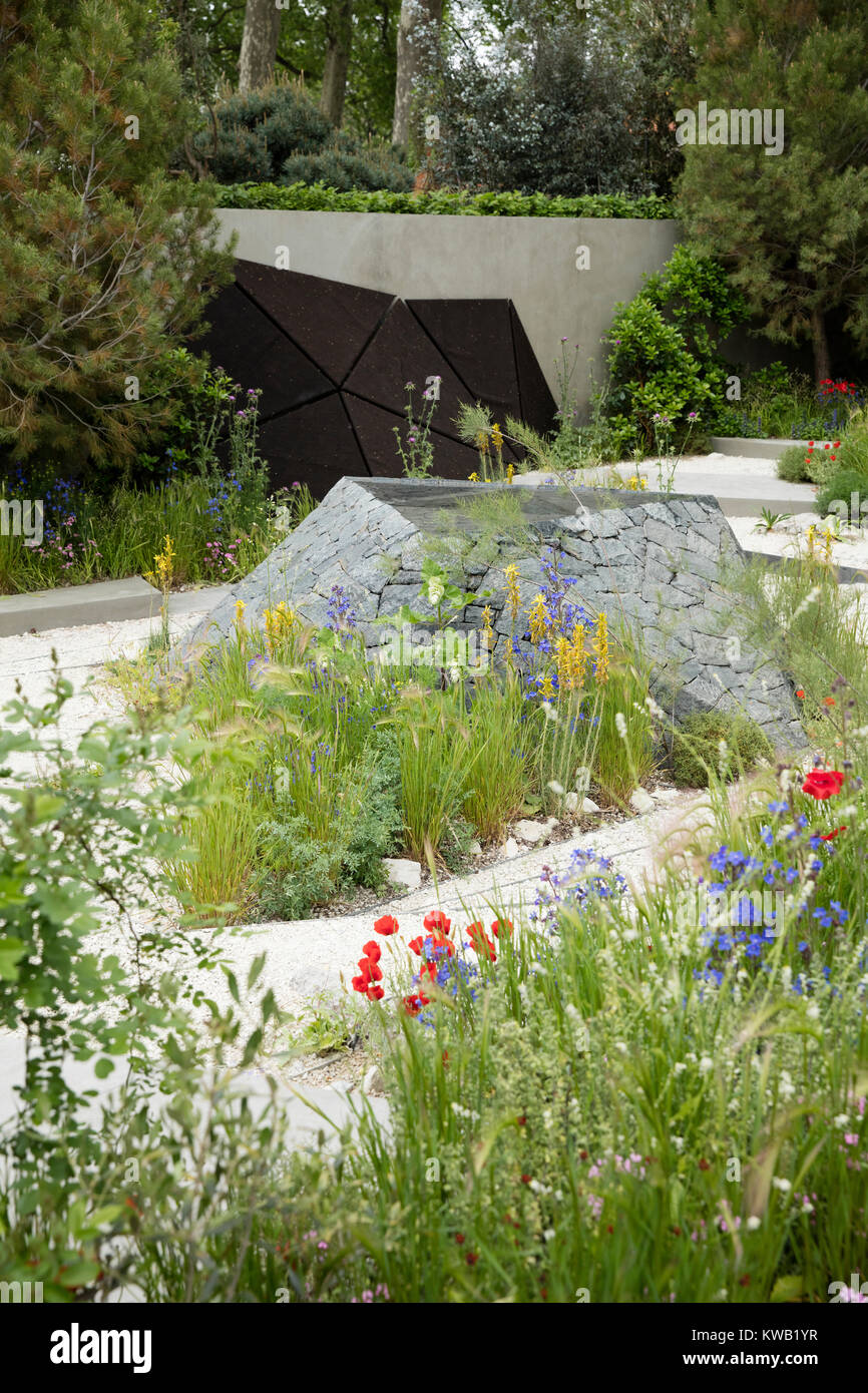 La Banque Royale du Canada jardin par Hugo bugg sur le RHS Chelsea Flower Show 2016, Chelsea, Londres, Royaume-Uni - Mai 2016 Banque D'Images