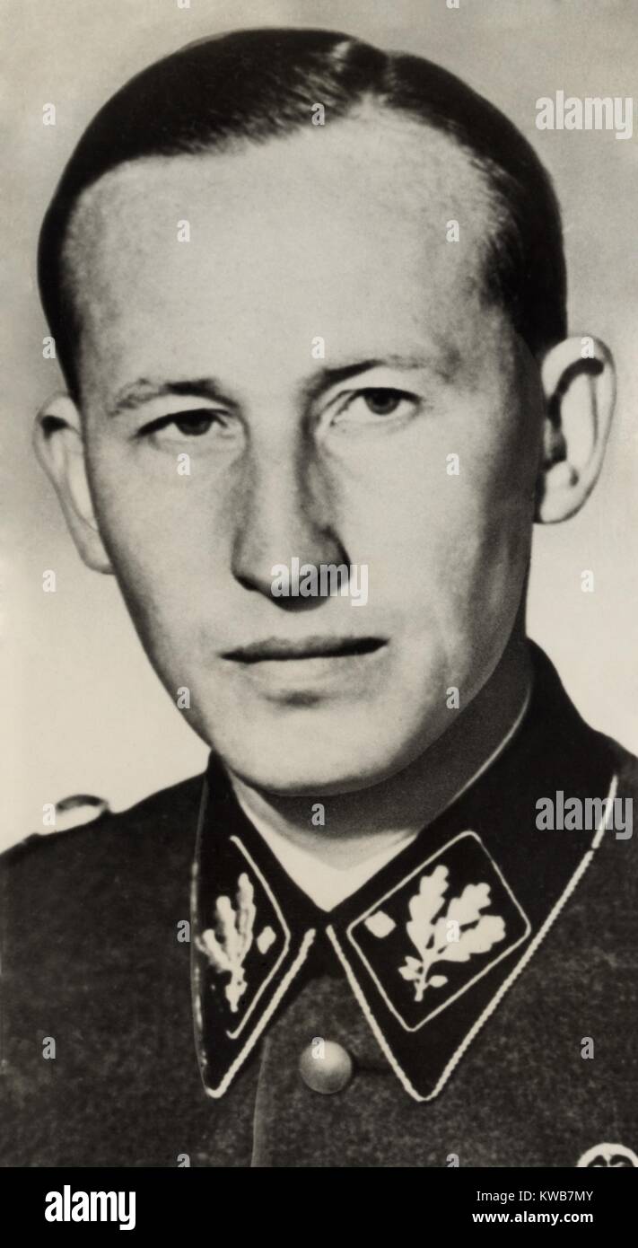 Reinhard Heydrich, Directeur de la Gestapo nazie, et de l'occupation de l'ouest chef de la Tchécoslovaquie. Son assassinat par les partisans République tchèque a donné lieu à des représailles allemandes d'assassinats de civils à partir de 1300 les villages de Lidice et de Lezaky en juin 1942. La Seconde Guerre mondiale 2. (BSLOC 2014 8 156) Banque D'Images