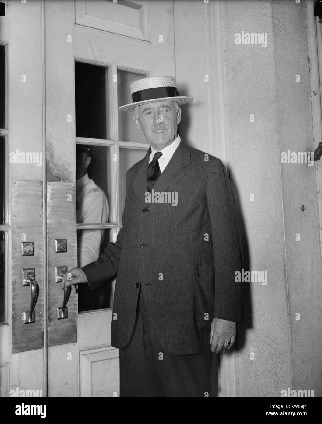 Henry Stimson à La Maison Blanche, en 1940. Il a occupé le poste de secrétaire de la guerre de 1940-45 en vertu de Franklin D. Roosevelt. (PO-POL-Stimson-Henry DIG-1940 hec- ARC-28906) Banque D'Images