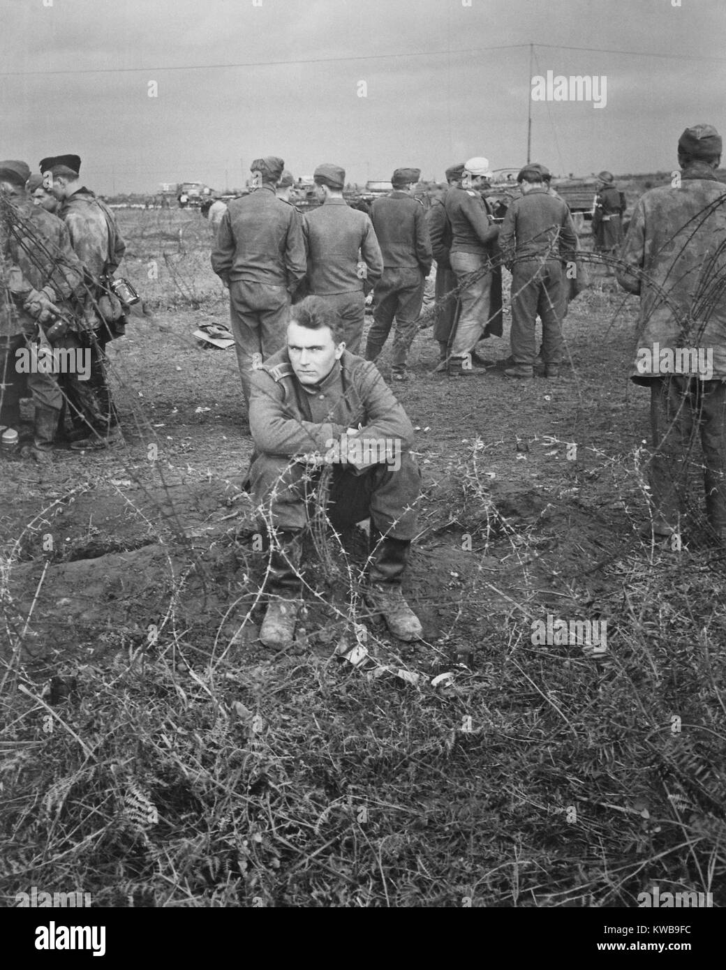 Prisonniers allemands sur la tête de pont d'Anzio, au sud de Rome, Italie, en février 1944. La Seconde Guerre mondiale 2. (BSLOC   2014 10 29) Banque D'Images