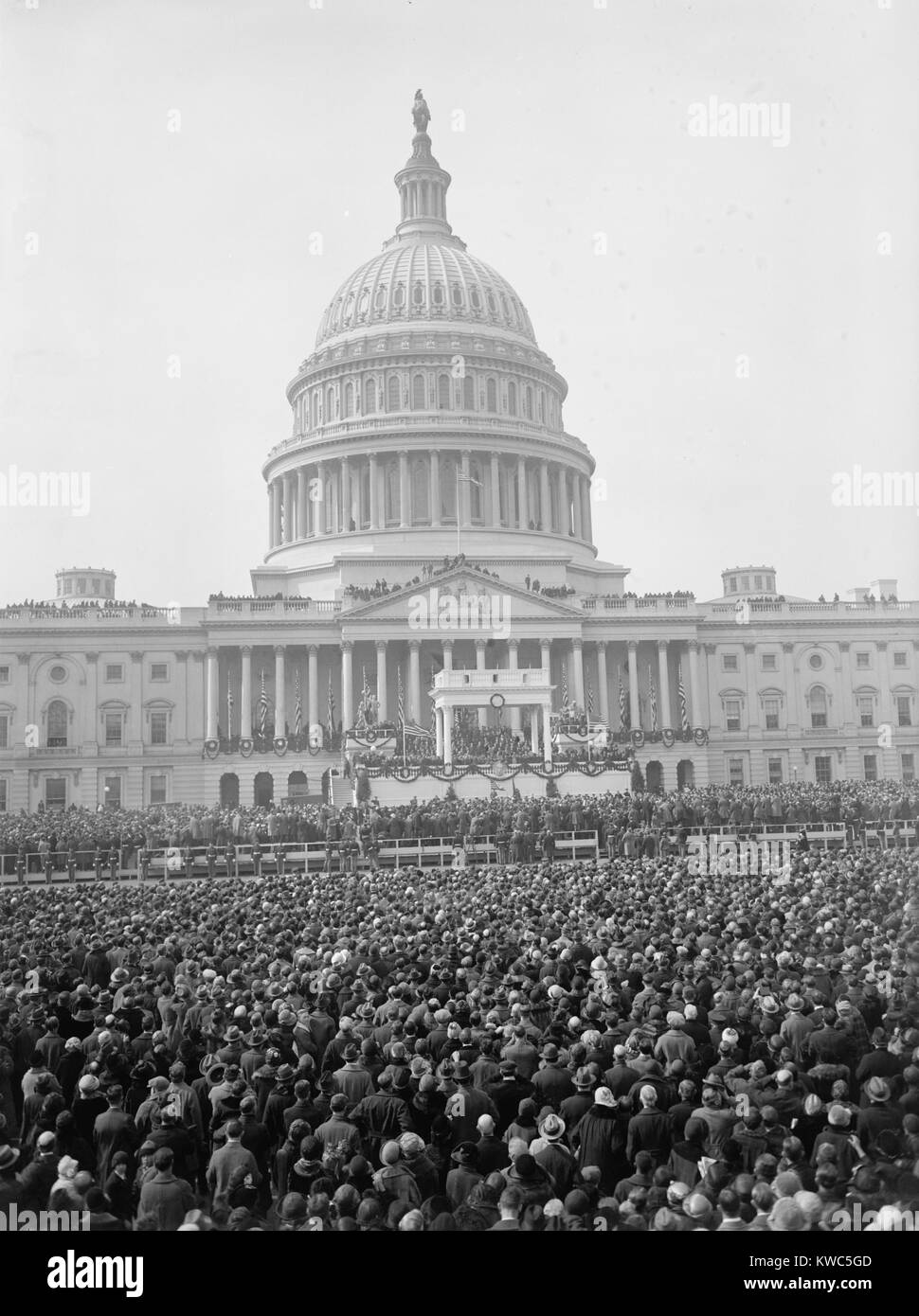 Le Capitole et la foule au 4 mars 1925 Inauguration du président Calvin Coolidge. (BSLOC   2015 15 118) Banque D'Images