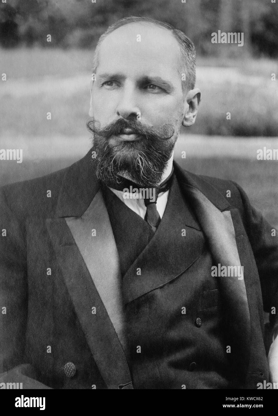 Piotr Grigori Arkadievitch Stolypine, Premier Ministre de la Russie, de 1906 à 1911. Il a proposé des réformes agraires et a tenté de contenir les mouvements révolutionnaires au sein de la Russie avant son assassinat en 1911 (BSLOC 2017 2 2) Banque D'Images