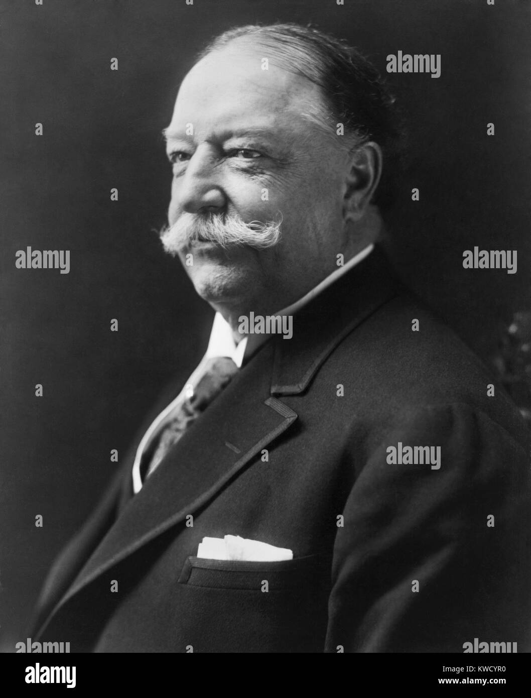 L'ancien président William H. Taft, en 1916. Il a ensuite été Kent Professeur de droit et de l'histoire juridique de la Yale Law School. Il a publié, notre premier magistrat et de ses pouvoirs dans BSLOC 2017 (1916 2 97) Banque D'Images