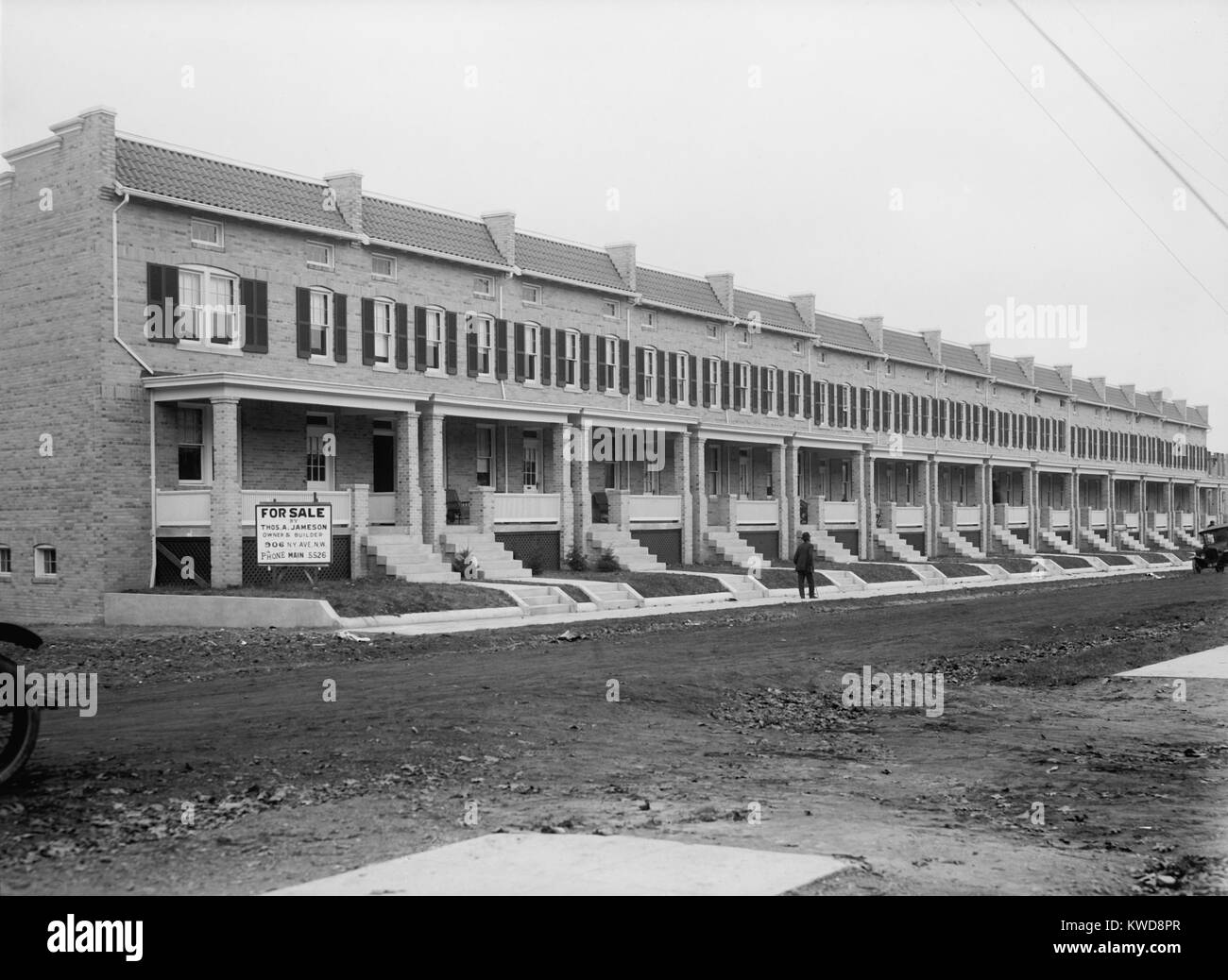 De nouvelles maisons en rangées à 14e et rues Taylor dans le nord-ouest de Washington, D.C., BSLOC 1918-21 (2016 8 104) Banque D'Images