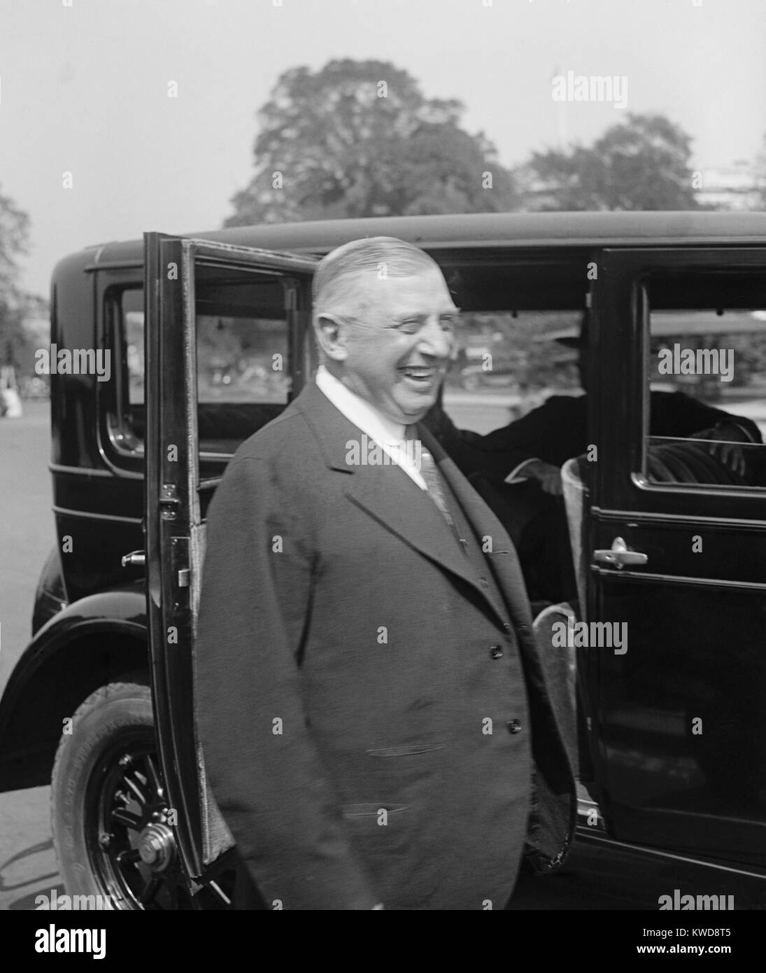 Charles M. Schwab sur Septembre 21, 1929, peu de temps avant le vendredi noir krach de Wall Street. Son mode de vie gaspilleur avait épuisé sa fortune, qui a été encore réduite par la grande dépression. Il est mort en 1939 laissant 300 000 $ en dettes (BSLOC 2016 8 12) Banque D'Images