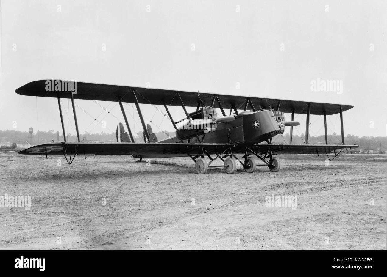 La Handley Page transport biplan modernisé pour le service de courrier de l'air américaine en 1921. Il a été un des premiers bombardiers biplan utilisé par la Grande-Bretagne au cours de la WW1 et a été l'un des plus grands du monde (BSLOC   2016 10 161) Banque D'Images