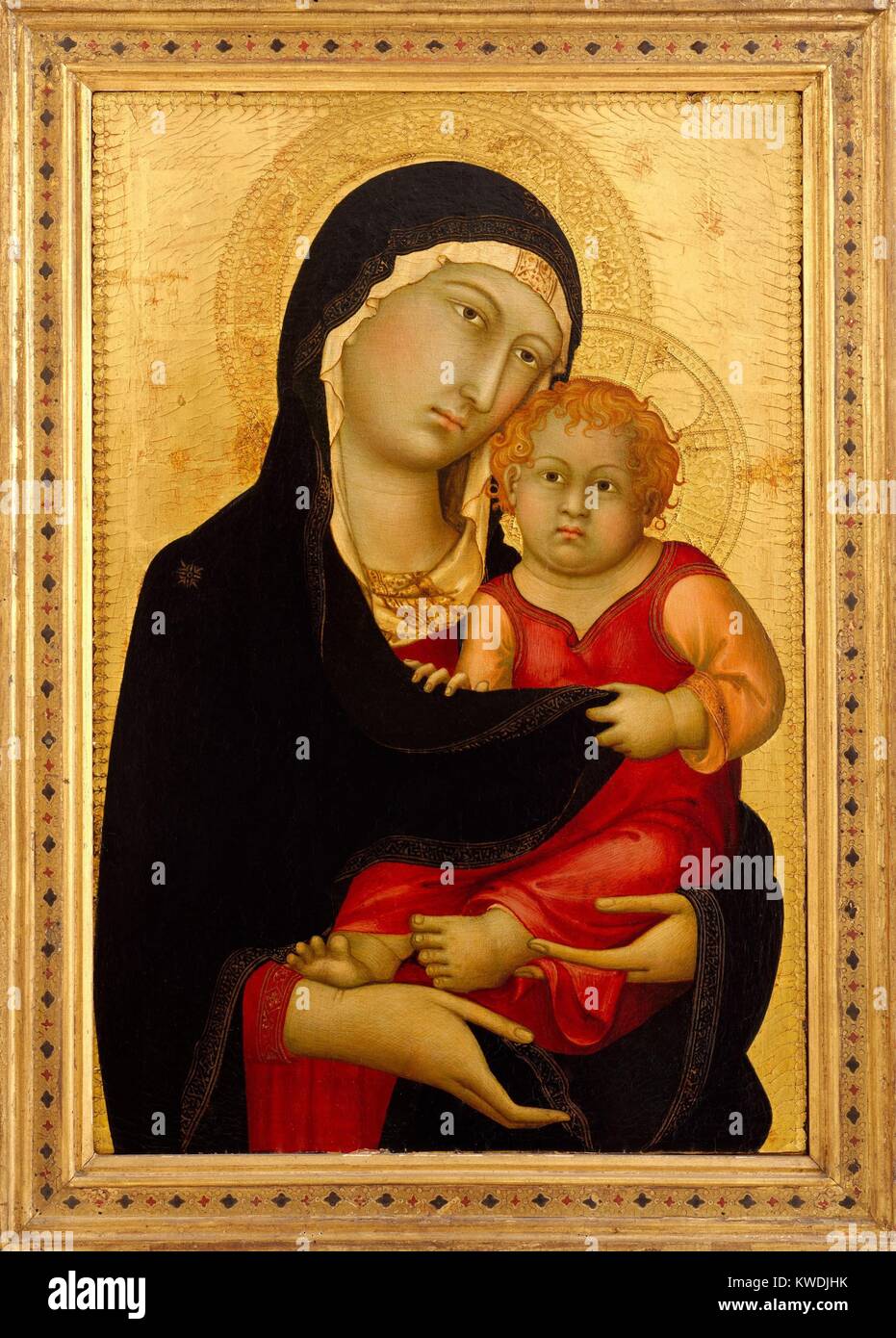Vierge et l'enfant, de Simone Martini, 1326, la peinture italienne Proto-Renaissance, tempera sur bois. Simone Martini, un peintre siennois, créé dans le cadre d'un retable lambris. Il a conservé son cadre d'origine (BSLOC   2017 16 34) Banque D'Images