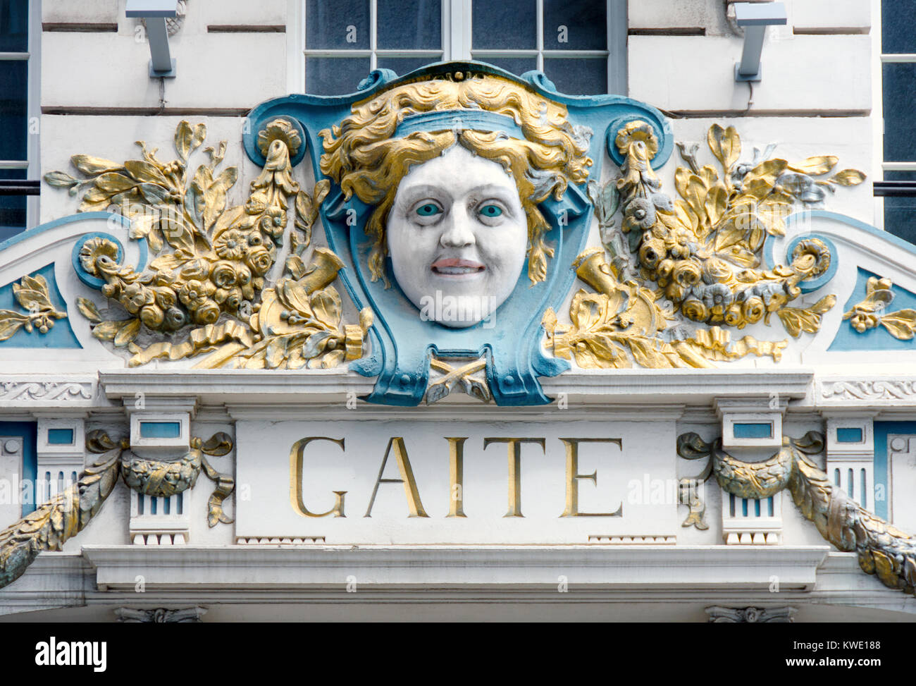 Bruxelles, Belgique. Théâtre de la Gaîté à rue du Fossé aux Loups 18. Fondée 1912 par l Berryer. Mascaron et façade détail Banque D'Images