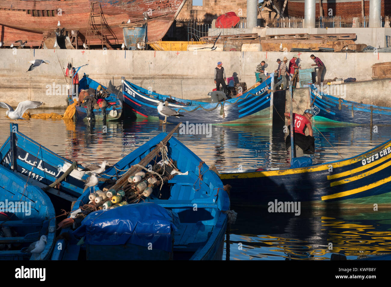 L'industrie de la pêche en action Commericial autour du port. Banque D'Images