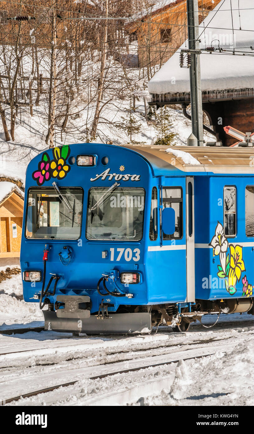 Arosa train à la gare de Langwies, près de la station de ski Arosa, Grisons, Suisse Banque D'Images
