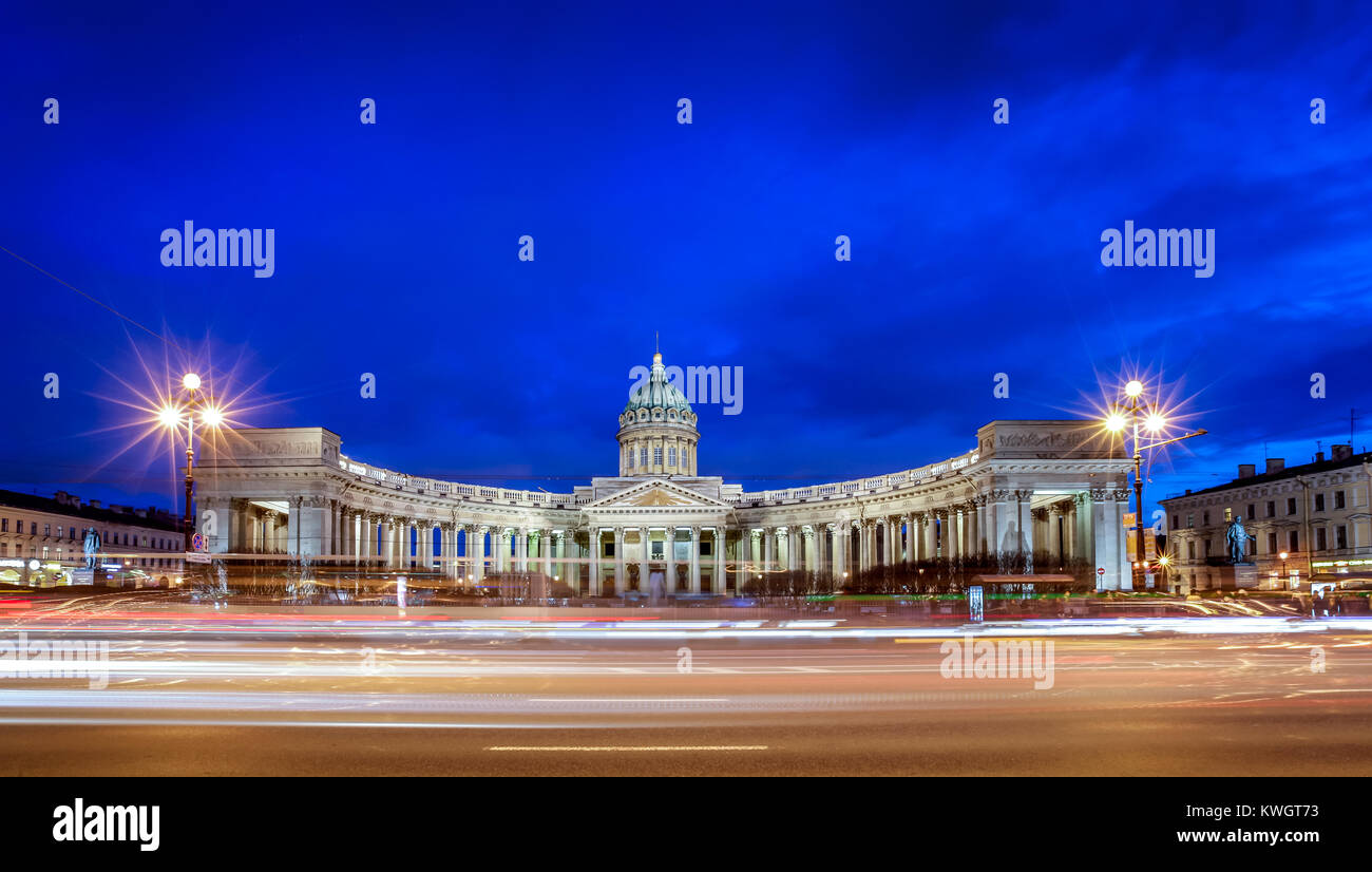 La Cathédrale de Kazan ou Kazanskiy Kafedralniy Каза́нский Sobor (кафедра́льный собо́р : russe), également connu sous le nom de la cathédrale de Notre-Dame de Kazan, est une cath Banque D'Images