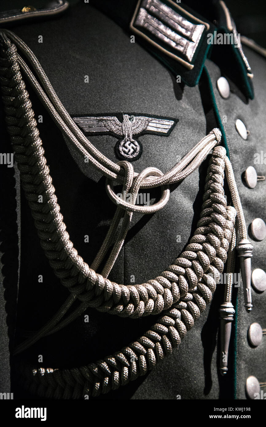 Uniforme allemand à partir de 1935 avec l'emblème national porté par Andreas Hohrein (Musée de l'armée, Stockholm, Suède) Banque D'Images