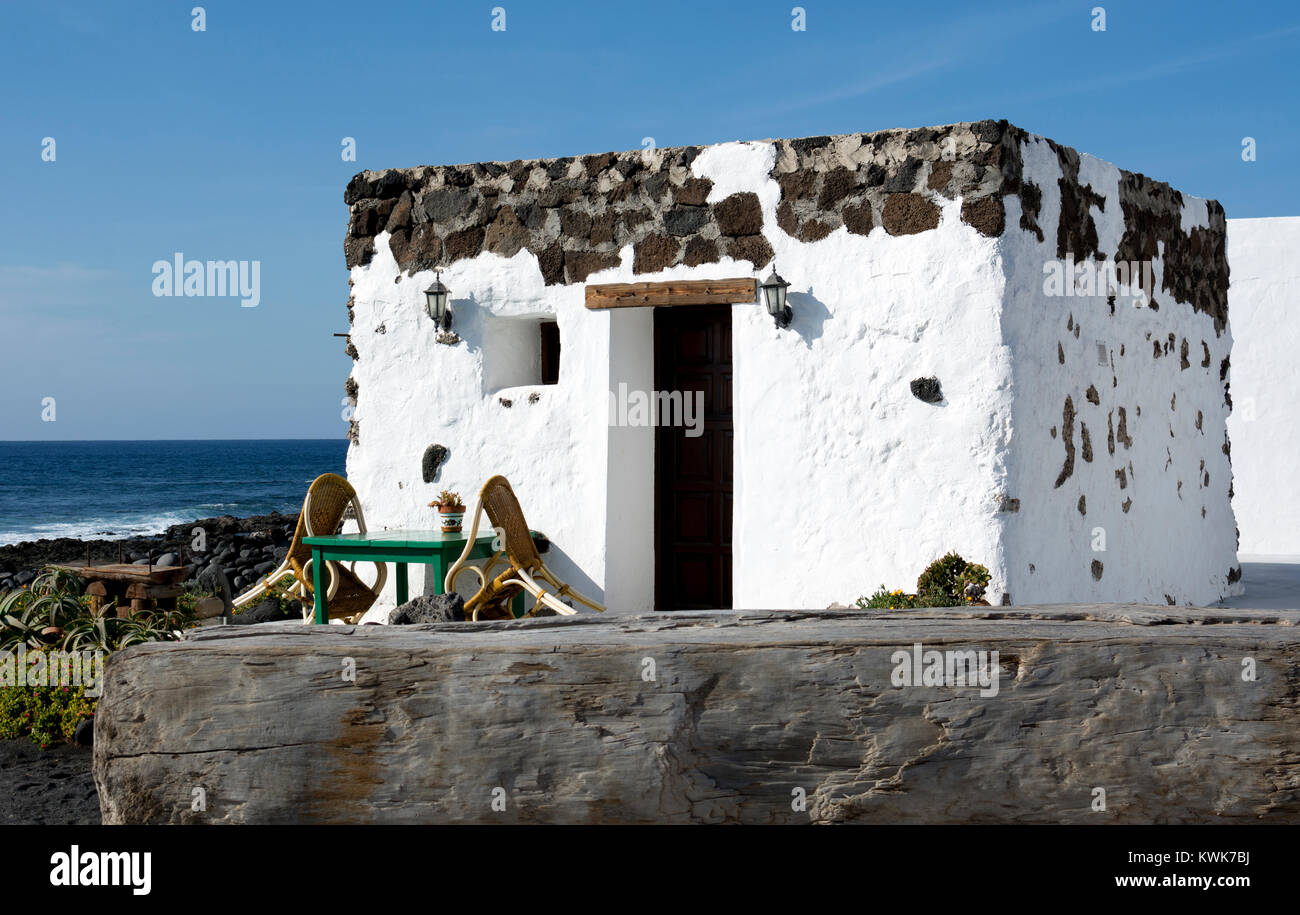 Un petit gîte en El Golfo, Lanzarote, îles Canaries, Espagne. Banque D'Images