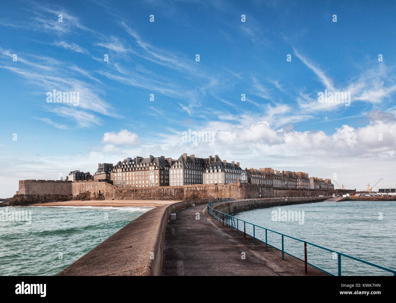 Saint-Malo de la jetée. Banque D'Images