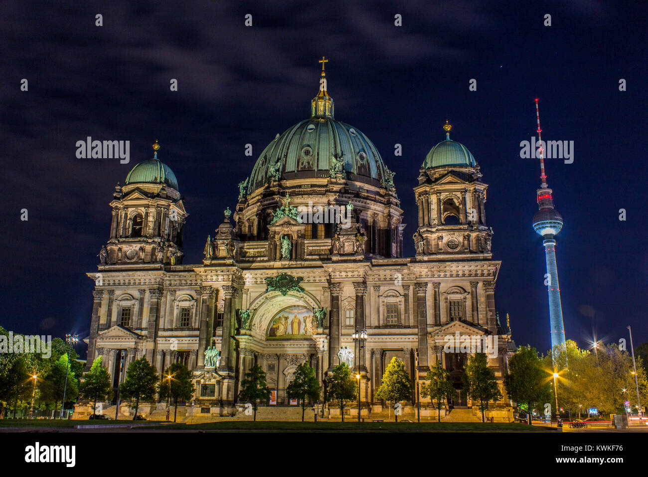 Cathédrale de Berlin, plus grande église de la ville situé dans l'île aux musées dans l'arrondissement de Mitte Banque D'Images