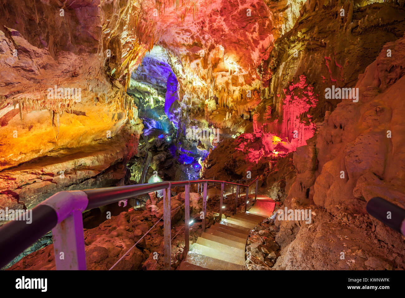 Aussi Kumistavi Prométhée Cave (grotte) près de Tskaltubo dans la région d'Imereti (Géorgie) Banque D'Images